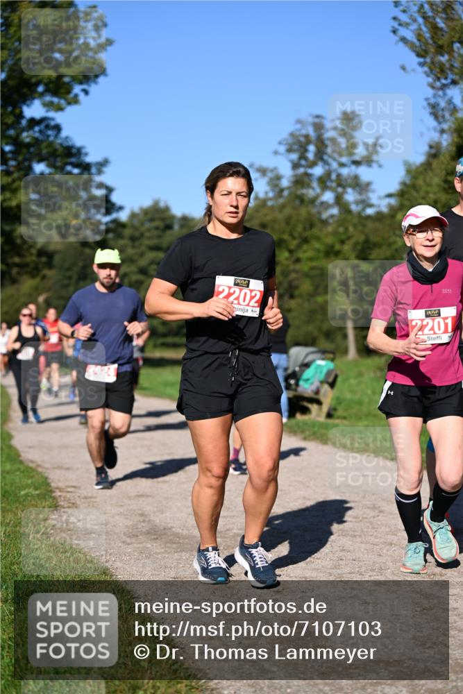 22.09.2024 - 32. Volkslauf durch das schöne Alstertal Dr. Thomas Lammeyer http://msf.ph/oto/7107103 22.09.2024 10:26:54 Laufen 2424, 2202, 2201 meine-sportfotos.de