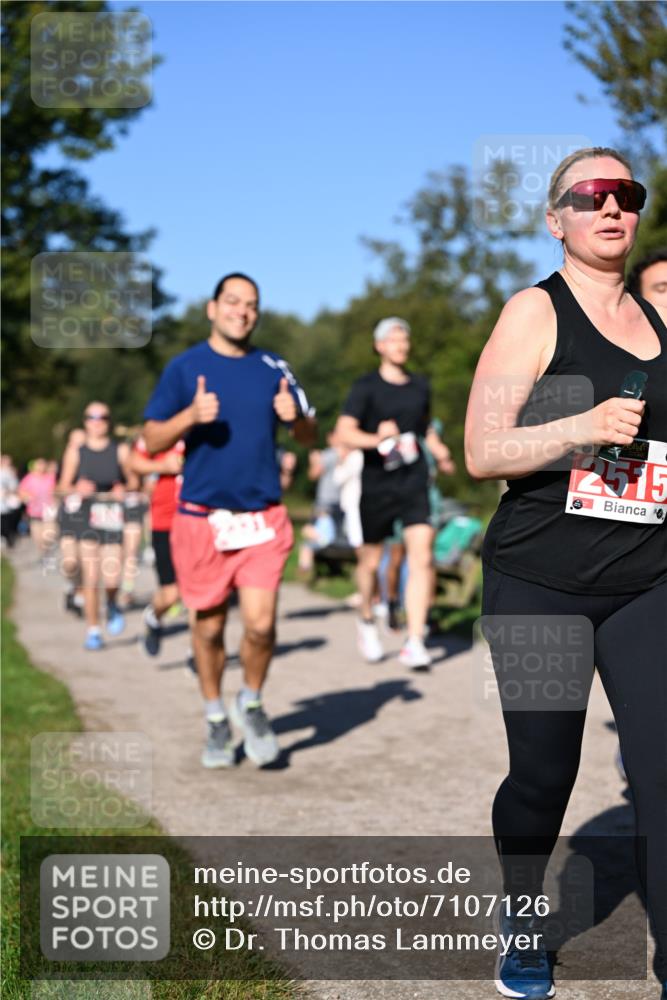 22.09.2024 - 32. Volkslauf durch das schöne Alstertal Dr. Thomas Lammeyer http://msf.ph/oto/7107126 22.09.2024 10:26:59 Laufen 2515 meine-sportfotos.de
