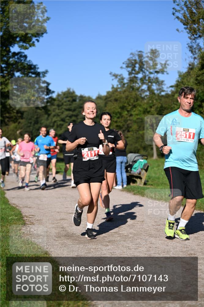 22.09.2024 - 32. Volkslauf durch das schöne Alstertal Dr. Thomas Lammeyer http://msf.ph/oto/7107143 22.09.2024 10:27:03 Laufen 2111, 67, 2511 meine-sportfotos.de