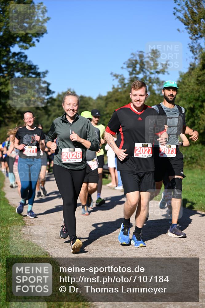 22.09.2024 - 32. Volkslauf durch das schöne Alstertal Dr. Thomas Lammeyer http://msf.ph/oto/7107184 22.09.2024 10:27:11 Laufen 2026, 20, 0, 2027, 2027, 2973 meine-sportfotos.de