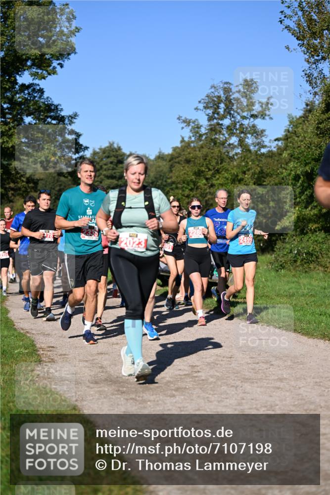 22.09.2024 - 32. Volkslauf durch das schöne Alstertal Dr. Thomas Lammeyer http://msf.ph/oto/7107198 22.09.2024 10:27:15 Laufen 2023, 2280, 2499 meine-sportfotos.de