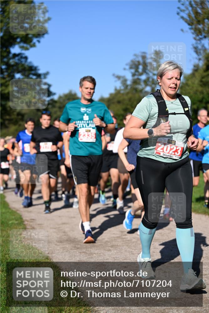 22.09.2024 - 32. Volkslauf durch das schöne Alstertal Dr. Thomas Lammeyer http://msf.ph/oto/7107204 22.09.2024 10:27:16 Laufen 2335, 2023 meine-sportfotos.de