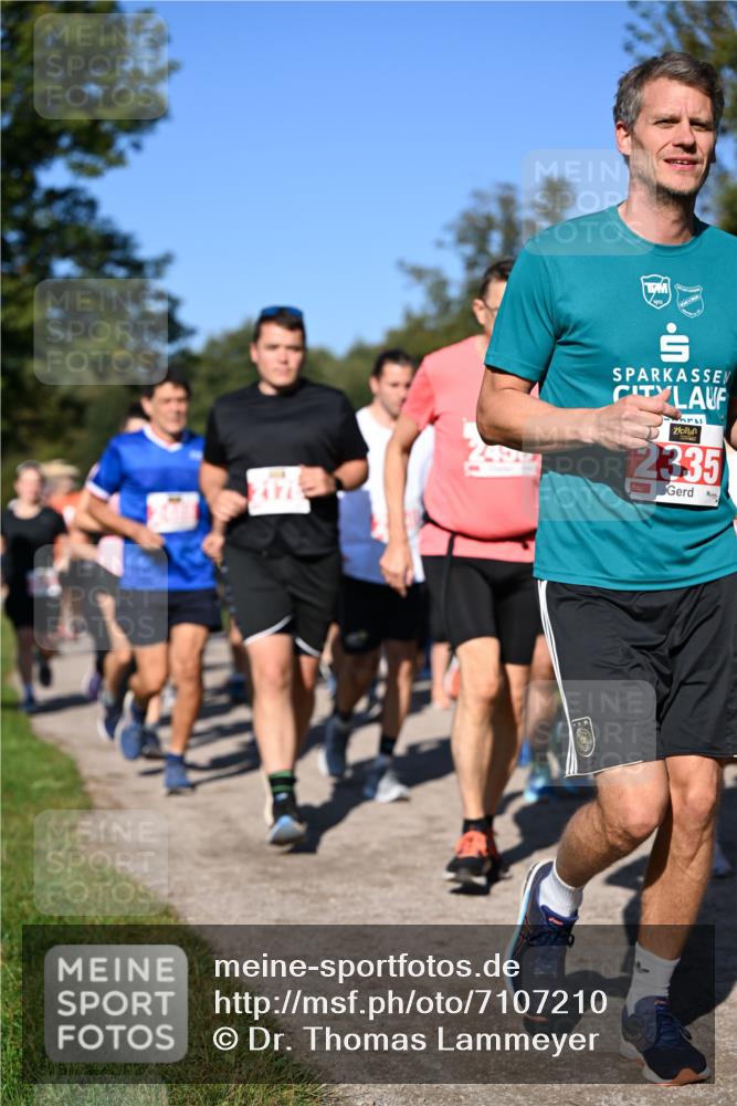 22.09.2024 - 32. Volkslauf durch das schöne Alstertal Dr. Thomas Lammeyer http://msf.ph/oto/7107210 22.09.2024 10:27:18 Laufen 12335 meine-sportfotos.de