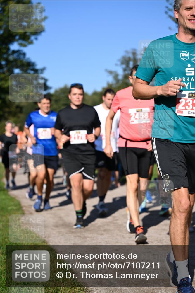 22.09.2024 - 32. Volkslauf durch das schöne Alstertal Dr. Thomas Lammeyer http://msf.ph/oto/7107211 22.09.2024 10:27:18 Laufen 2458, 233 meine-sportfotos.de