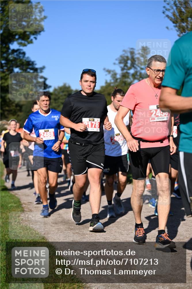 22.09.2024 - 32. Volkslauf durch das schöne Alstertal Dr. Thomas Lammeyer http://msf.ph/oto/7107213 22.09.2024 10:27:18 Laufen 2488, 2178, 6, 2450 meine-sportfotos.de