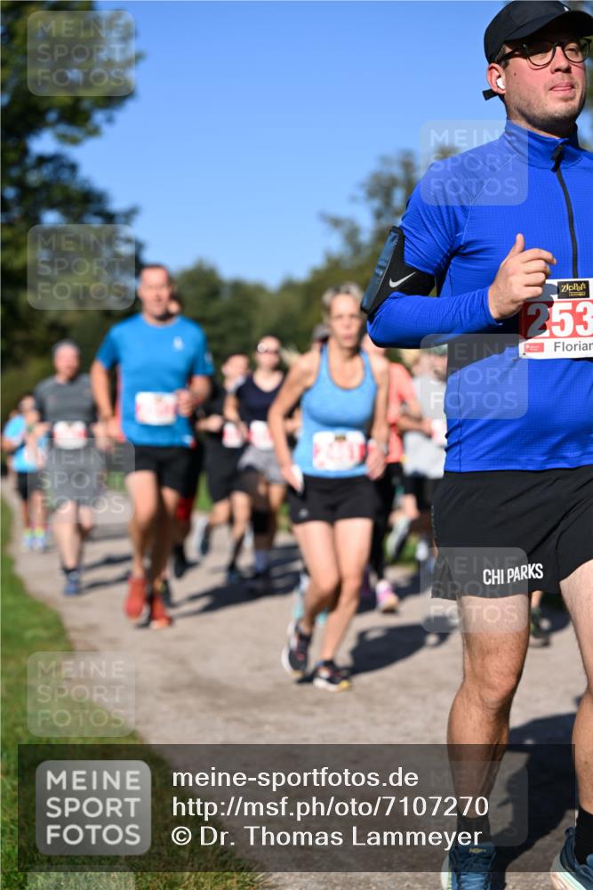 22.09.2024 - 32. Volkslauf durch das schöne Alstertal Dr. Thomas Lammeyer http://msf.ph/oto/7107270 22.09.2024 10:27:34 Laufen 253 meine-sportfotos.de