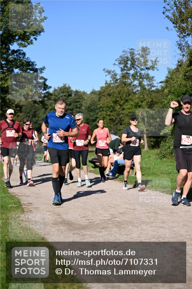 22.09.2024 - 32. Volkslauf durch das schöne Alstertal Dr. Thomas Lammeyer http://msf.ph/oto/7107331 22.09.2024 10:27:50 Laufen 2005, 2004, 2948 meine-sportfotos.de