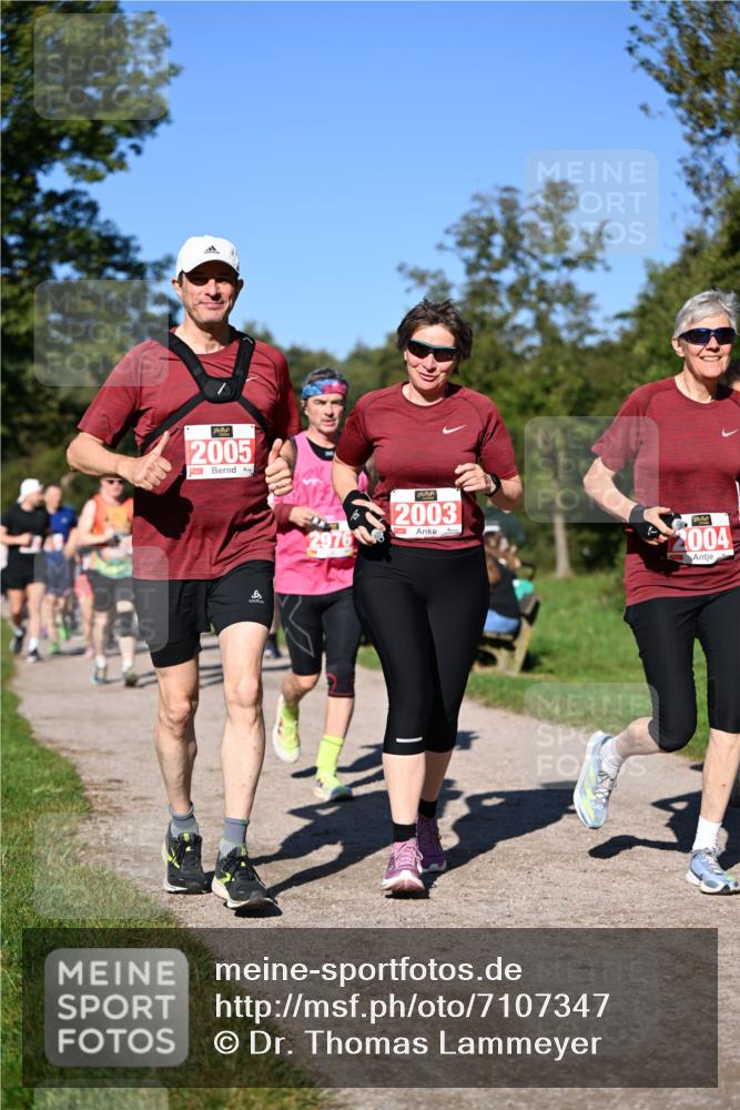 22.09.2024 - 32. Volkslauf durch das schöne Alstertal Dr. Thomas Lammeyer http://msf.ph/oto/7107347 22.09.2024 10:27:53 Laufen 2005, 2976, 2003, 2004 meine-sportfotos.de