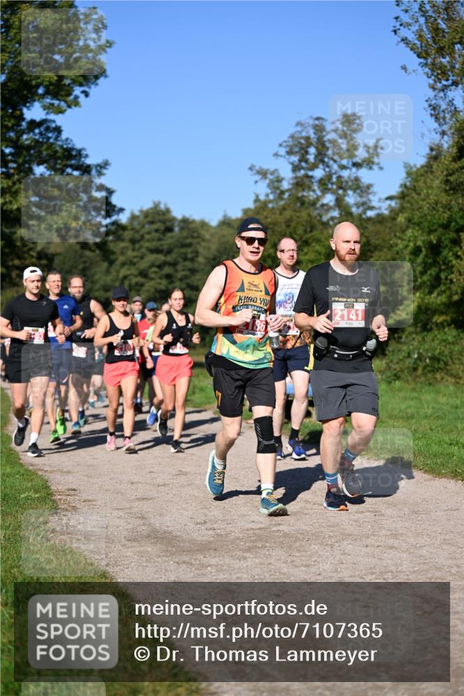 22.09.2024 - 32. Volkslauf durch das schöne Alstertal Dr. Thomas Lammeyer http://msf.ph/oto/7107365 22.09.2024 10:27:57 Laufen 2015, 2141 meine-sportfotos.de