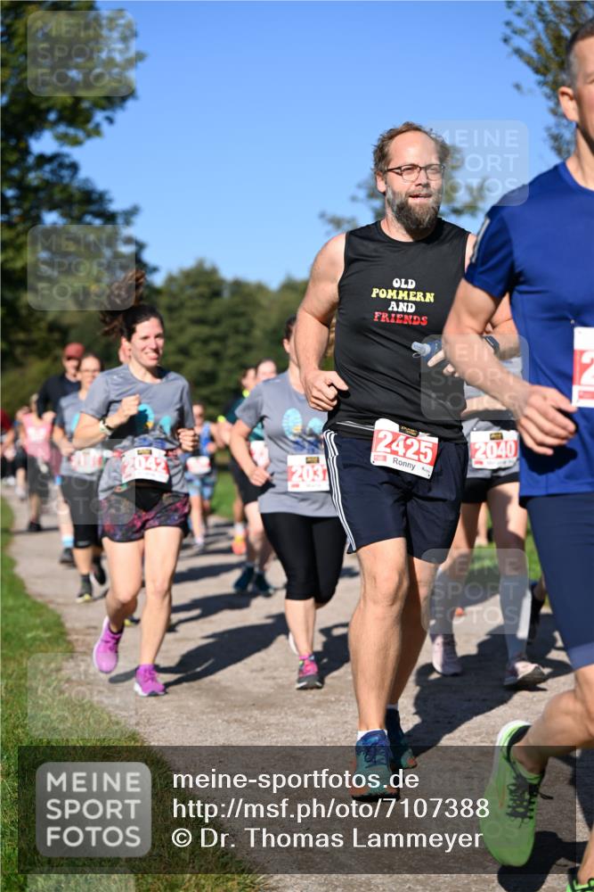 22.09.2024 - 32. Volkslauf durch das schöne Alstertal Dr. Thomas Lammeyer http://msf.ph/oto/7107388 22.09.2024 10:28:02 Laufen 203, 2425, 2040 meine-sportfotos.de