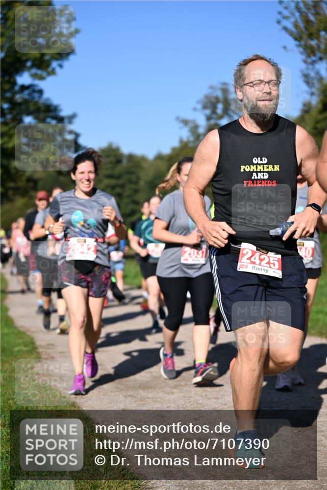 22.09.2024 - 32. Volkslauf durch das schöne Alstertal Dr. Thomas Lammeyer http://msf.ph/oto/7107390 22.09.2024 10:28:02 Laufen 2425, 40 meine-sportfotos.de
