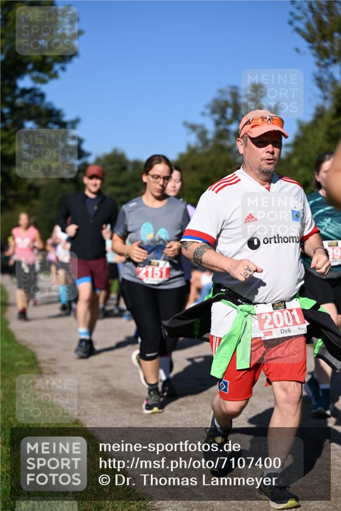 22.09.2024 - 32. Volkslauf durch das schöne Alstertal Dr. Thomas Lammeyer http://msf.ph/oto/7107400 22.09.2024 10:28:04 Laufen 2151, 2001 meine-sportfotos.de