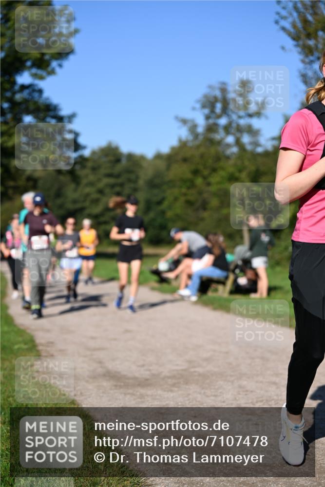 22.09.2024 - 32. Volkslauf durch das schöne Alstertal Dr. Thomas Lammeyer http://msf.ph/oto/7107478 22.09.2024 10:28:19 Laufen  meine-sportfotos.de