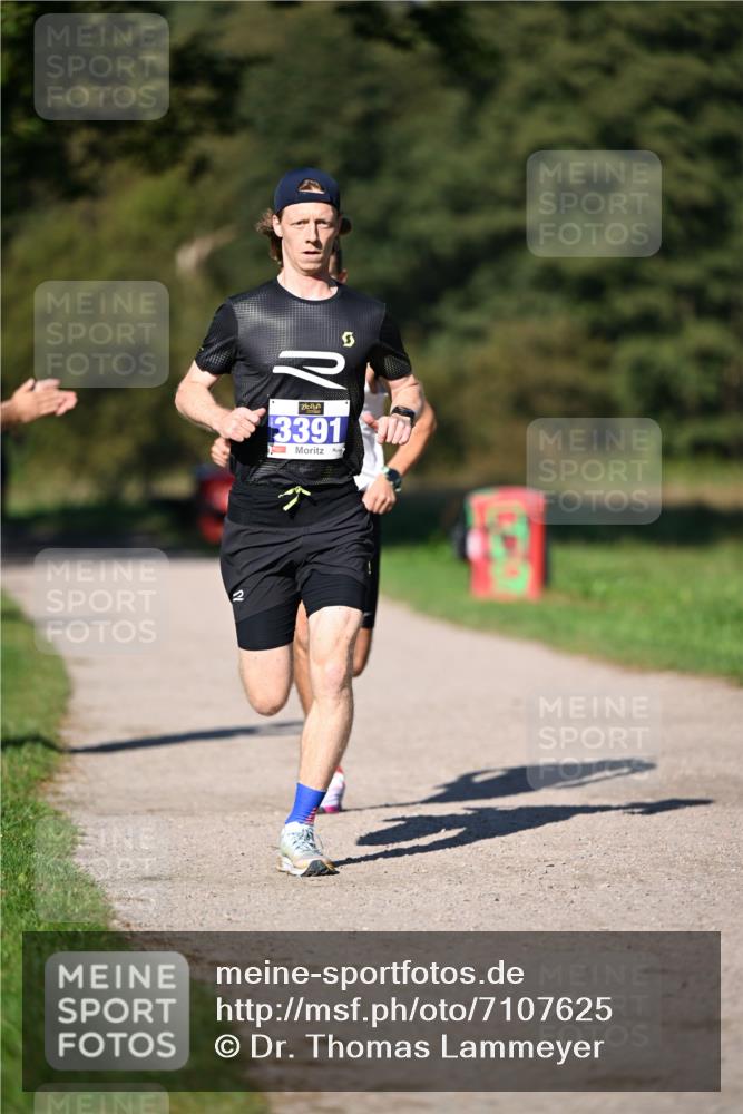 22.09.2024 - 32. Volkslauf durch das schöne Alstertal Dr. Thomas Lammeyer http://msf.ph/oto/7107625 22.09.2024 10:34:08 Laufen 339110 meine-sportfotos.de