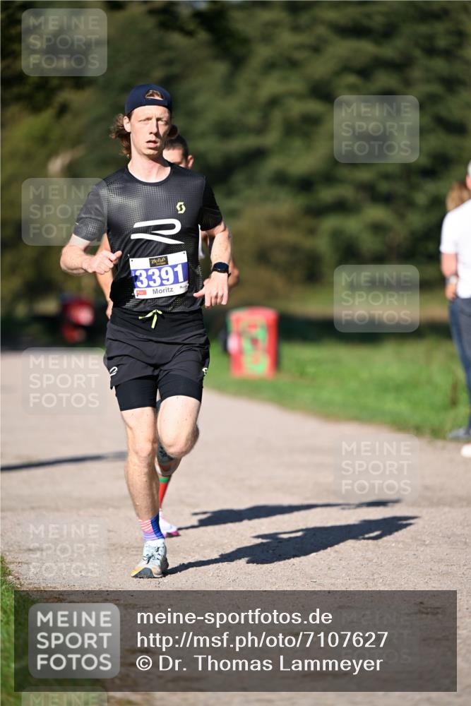 22.09.2024 - 32. Volkslauf durch das schöne Alstertal Dr. Thomas Lammeyer http://msf.ph/oto/7107627 22.09.2024 10:34:08 Laufen 3391 meine-sportfotos.de