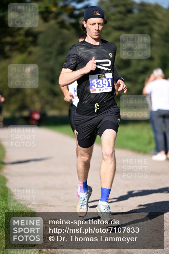 22.09.2024 - 32. Volkslauf durch das schöne Alstertal Dr. Thomas Lammeyer http://msf.ph/oto/7107633 22.09.2024 10:34:09 Laufen 3391 meine-sportfotos.de