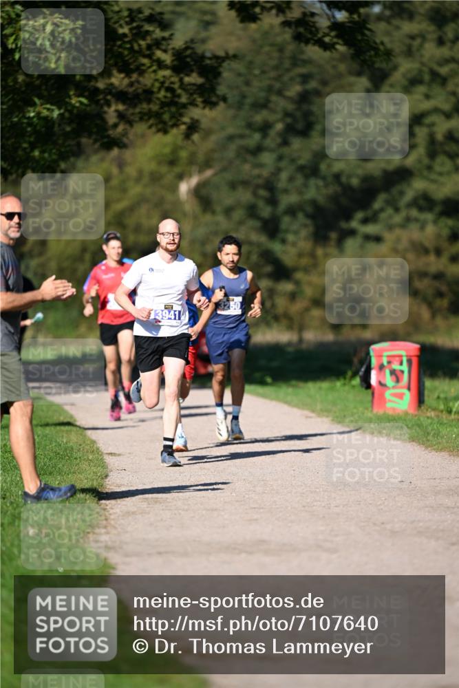 22.09.2024 - 32. Volkslauf durch das schöne Alstertal Dr. Thomas Lammeyer http://msf.ph/oto/7107640 22.09.2024 10:34:14 Laufen 13941 meine-sportfotos.de