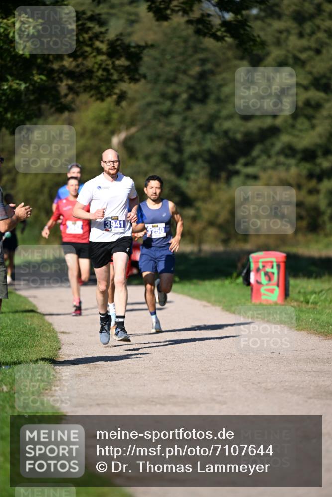 22.09.2024 - 32. Volkslauf durch das schöne Alstertal Dr. Thomas Lammeyer http://msf.ph/oto/7107644 22.09.2024 10:34:15 Laufen 3941 meine-sportfotos.de