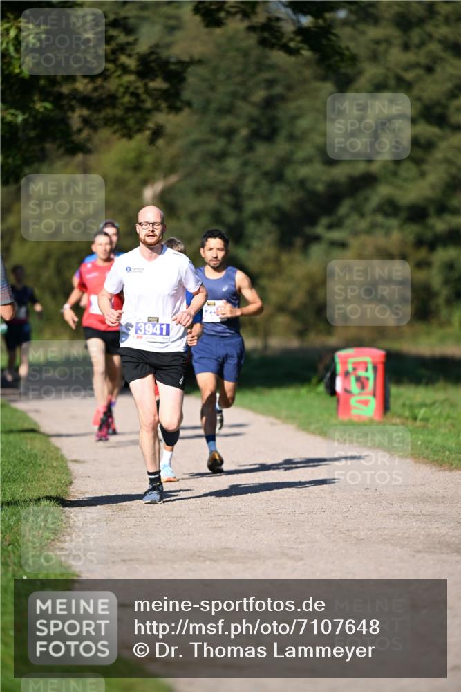 22.09.2024 - 32. Volkslauf durch das schöne Alstertal Dr. Thomas Lammeyer http://msf.ph/oto/7107648 22.09.2024 10:34:15 Laufen 3941 meine-sportfotos.de