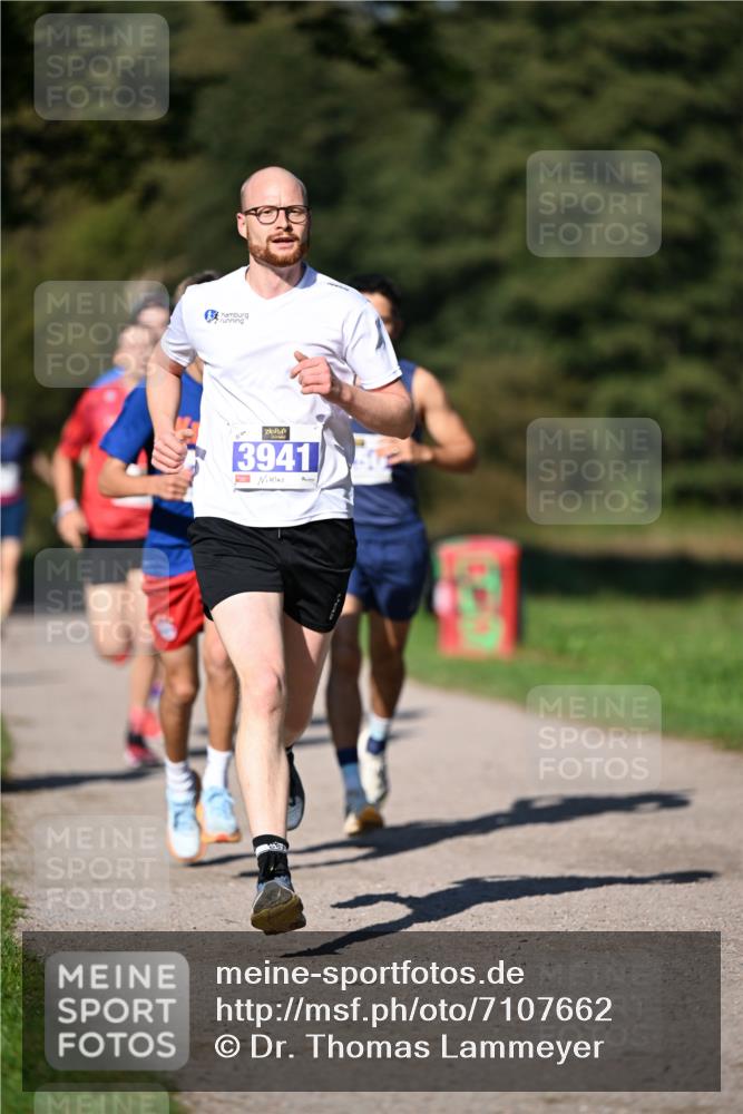 22.09.2024 - 32. Volkslauf durch das schöne Alstertal Dr. Thomas Lammeyer http://msf.ph/oto/7107662 22.09.2024 10:34:17 Laufen 3941 meine-sportfotos.de
