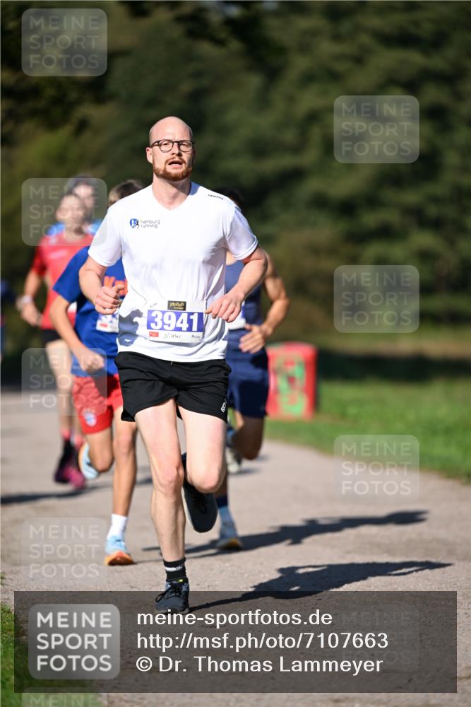 22.09.2024 - 32. Volkslauf durch das schöne Alstertal Dr. Thomas Lammeyer http://msf.ph/oto/7107663 22.09.2024 10:34:17 Laufen 3941 meine-sportfotos.de