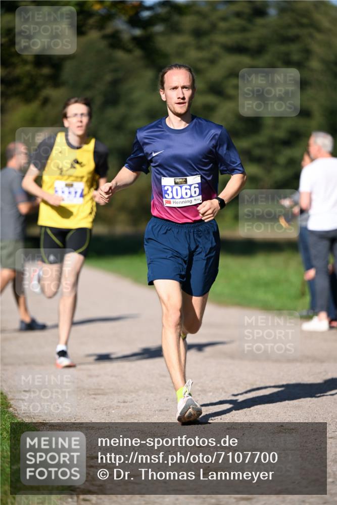 22.09.2024 - 32. Volkslauf durch das schöne Alstertal Dr. Thomas Lammeyer http://msf.ph/oto/7107700 22.09.2024 10:34:24 Laufen 3066 meine-sportfotos.de