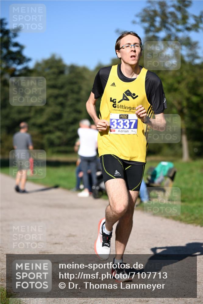 22.09.2024 - 32. Volkslauf durch das schöne Alstertal Dr. Thomas Lammeyer http://msf.ph/oto/7107713 22.09.2024 10:34:27 Laufen 3337 meine-sportfotos.de