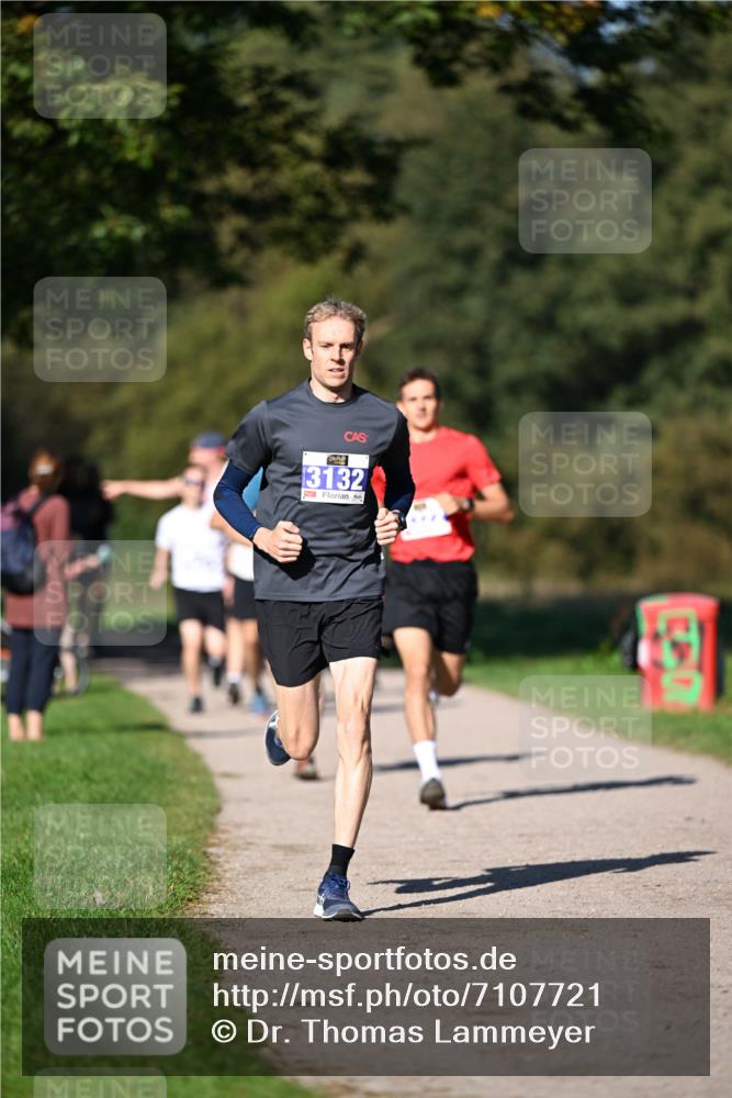 22.09.2024 - 32. Volkslauf durch das schöne Alstertal Dr. Thomas Lammeyer http://msf.ph/oto/7107721 22.09.2024 10:34:31 Laufen 3132, 500 meine-sportfotos.de