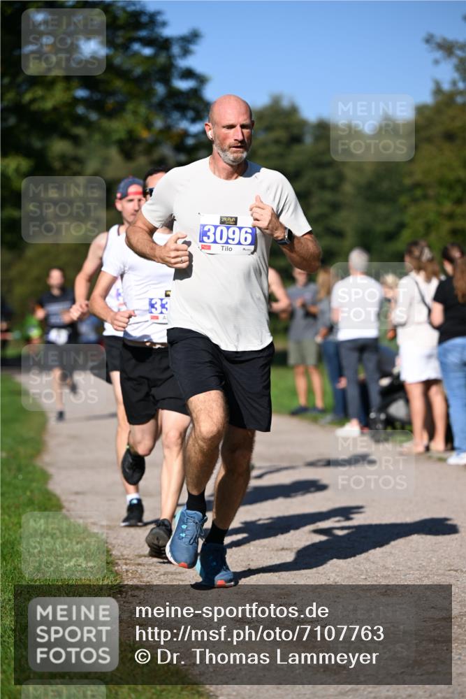 22.09.2024 - 32. Volkslauf durch das schöne Alstertal Dr. Thomas Lammeyer http://msf.ph/oto/7107763 22.09.2024 10:34:39 Laufen 3096 meine-sportfotos.de