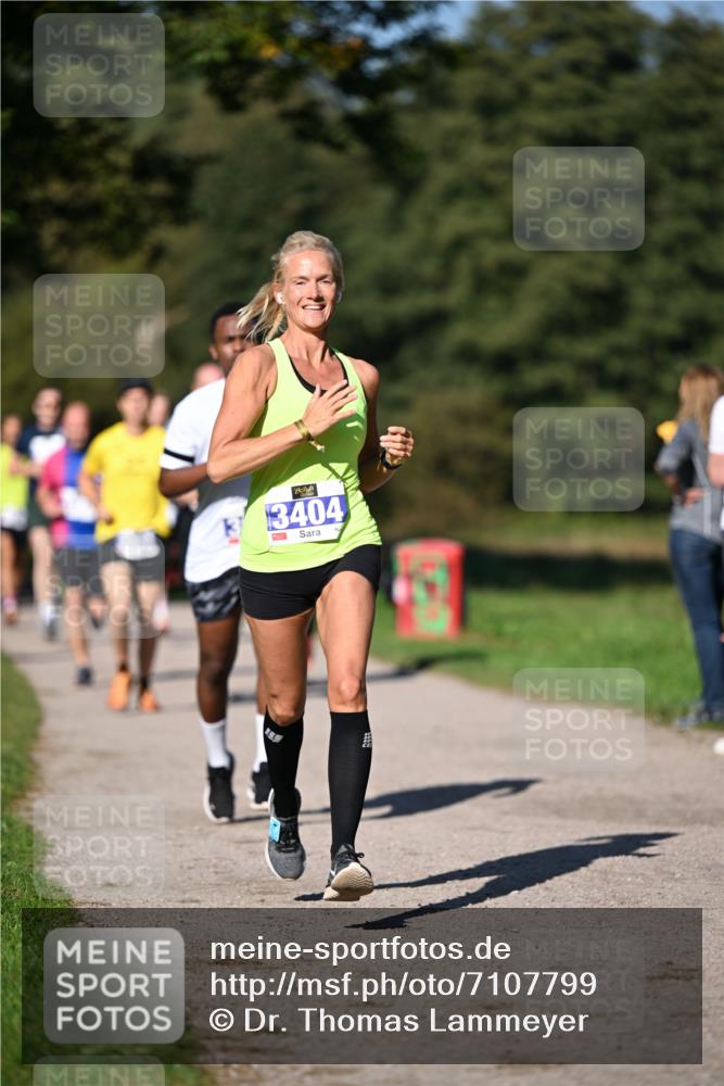 22.09.2024 - 32. Volkslauf durch das schöne Alstertal Dr. Thomas Lammeyer http://msf.ph/oto/7107799 22.09.2024 10:34:47 Laufen 3404 meine-sportfotos.de
