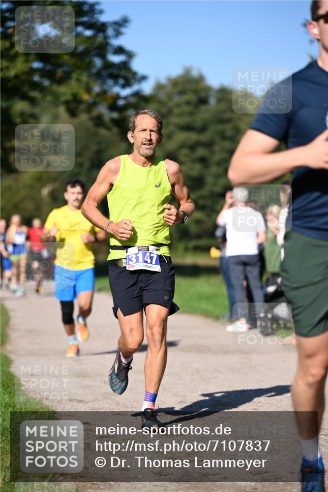 22.09.2024 - 32. Volkslauf durch das schöne Alstertal Dr. Thomas Lammeyer http://msf.ph/oto/7107837 22.09.2024 10:34:56 Laufen 3147 meine-sportfotos.de