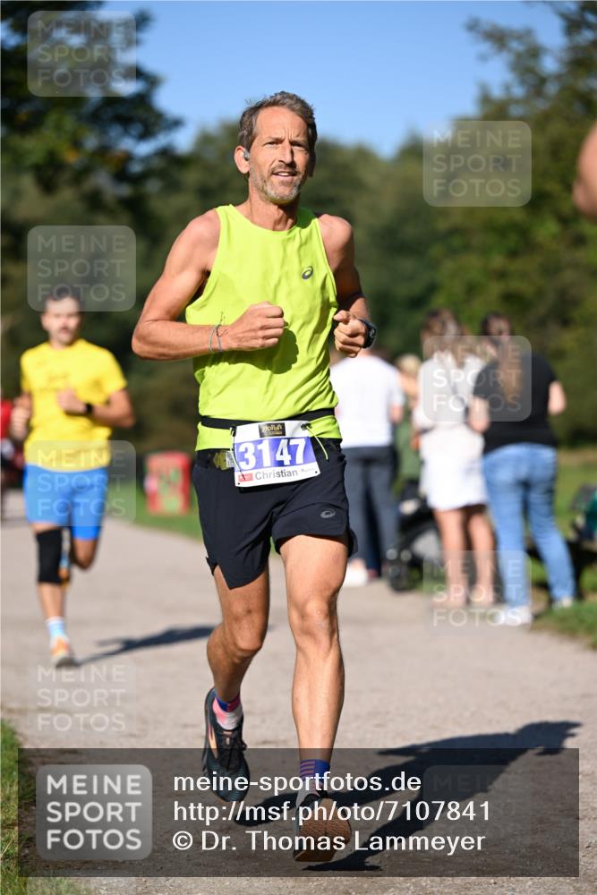 22.09.2024 - 32. Volkslauf durch das schöne Alstertal Dr. Thomas Lammeyer http://msf.ph/oto/7107841 22.09.2024 10:34:57 Laufen 3147 meine-sportfotos.de