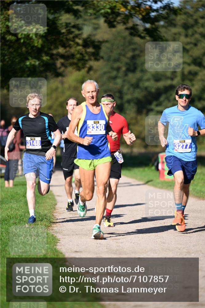 22.09.2024 - 32. Volkslauf durch das schöne Alstertal Dr. Thomas Lammeyer http://msf.ph/oto/7107857 22.09.2024 10:35:01 Laufen 3148, 3330, 3277 meine-sportfotos.de