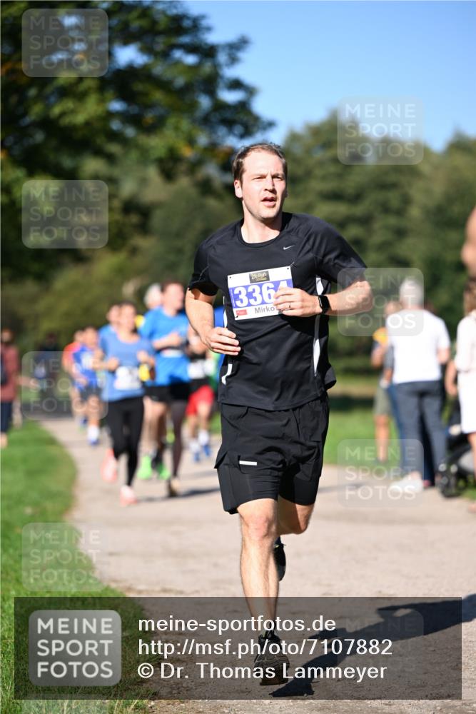 22.09.2024 - 32. Volkslauf durch das schöne Alstertal Dr. Thomas Lammeyer http://msf.ph/oto/7107882 22.09.2024 10:35:05 Laufen 336 meine-sportfotos.de