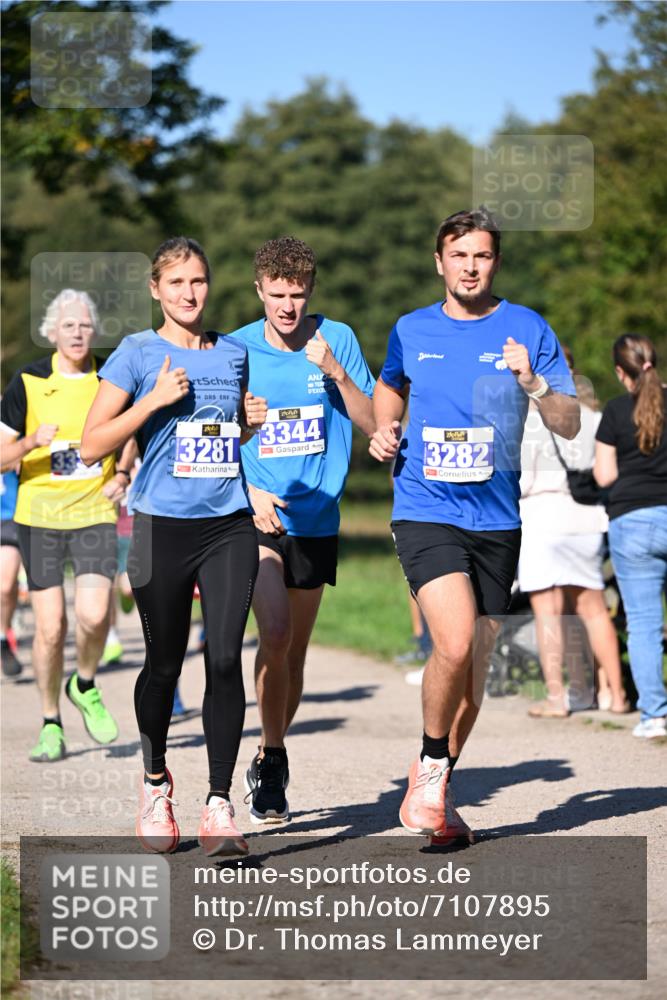 22.09.2024 - 32. Volkslauf durch das schöne Alstertal Dr. Thomas Lammeyer http://msf.ph/oto/7107895 22.09.2024 10:35:08 Laufen 3281, 3344, 3282 meine-sportfotos.de
