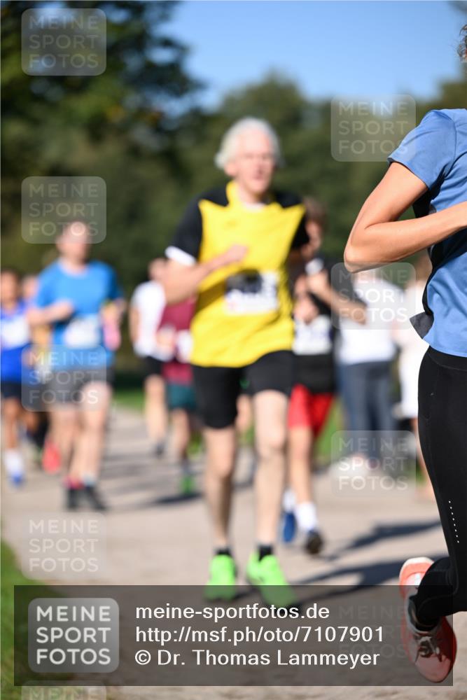 22.09.2024 - 32. Volkslauf durch das schöne Alstertal Dr. Thomas Lammeyer http://msf.ph/oto/7107901 22.09.2024 10:35:09 Laufen  meine-sportfotos.de