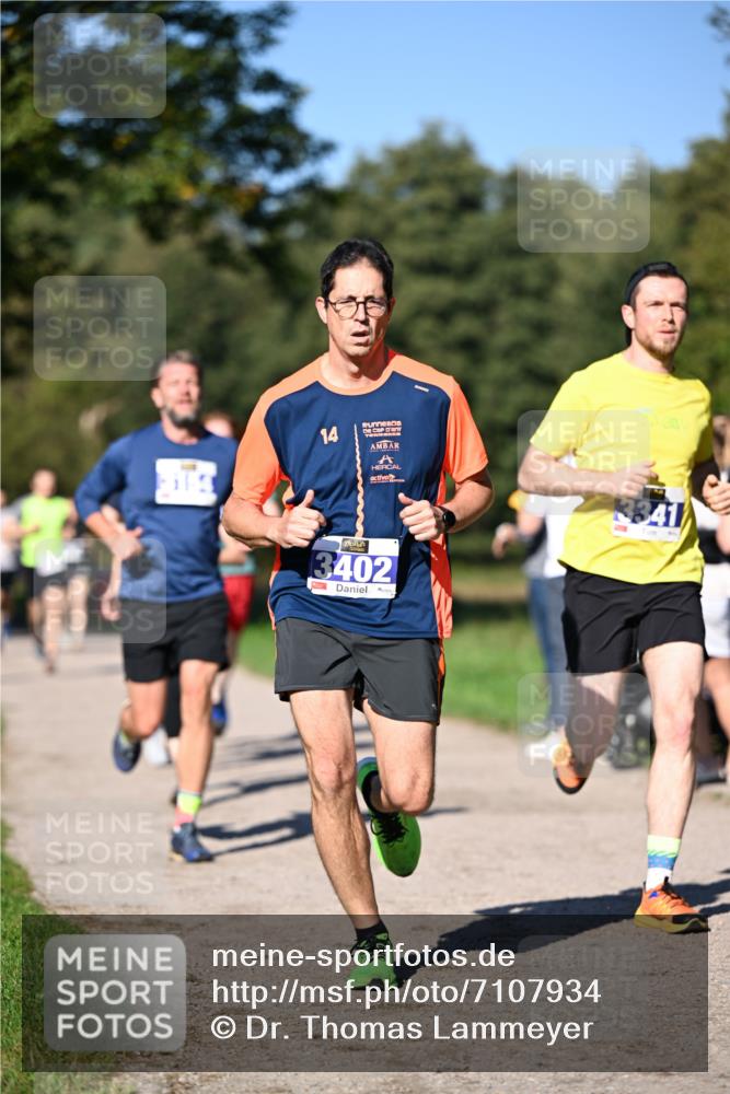22.09.2024 - 32. Volkslauf durch das schöne Alstertal Dr. Thomas Lammeyer http://msf.ph/oto/7107934 22.09.2024 10:35:15 Laufen 14, 3402, 3341 meine-sportfotos.de