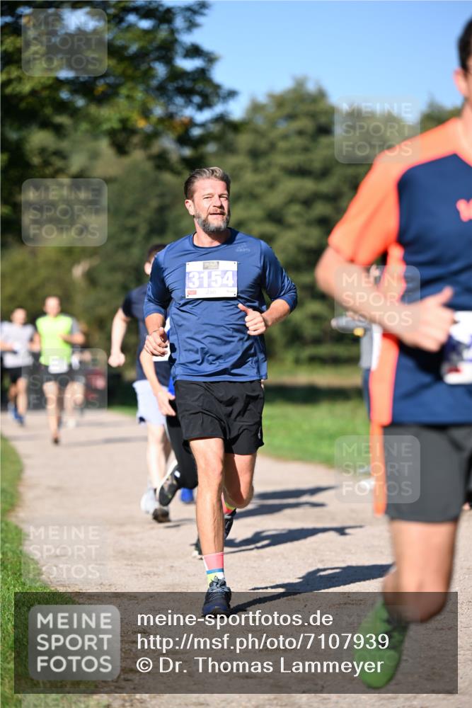 22.09.2024 - 32. Volkslauf durch das schöne Alstertal Dr. Thomas Lammeyer http://msf.ph/oto/7107939 22.09.2024 10:35:16 Laufen 3154 meine-sportfotos.de