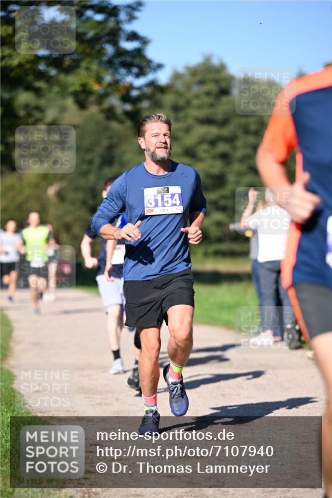 22.09.2024 - 32. Volkslauf durch das schöne Alstertal Dr. Thomas Lammeyer http://msf.ph/oto/7107940 22.09.2024 10:35:16 Laufen 3154 meine-sportfotos.de