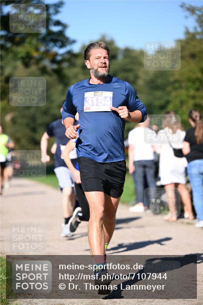 22.09.2024 - 32. Volkslauf durch das schöne Alstertal Dr. Thomas Lammeyer http://msf.ph/oto/7107944 22.09.2024 10:35:17 Laufen 3154 meine-sportfotos.de