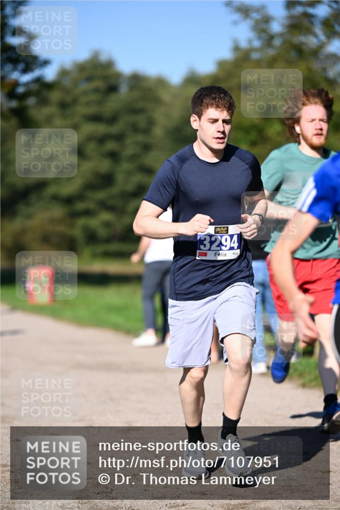 22.09.2024 - 32. Volkslauf durch das schöne Alstertal Dr. Thomas Lammeyer http://msf.ph/oto/7107951 22.09.2024 10:35:18 Laufen 13294 meine-sportfotos.de