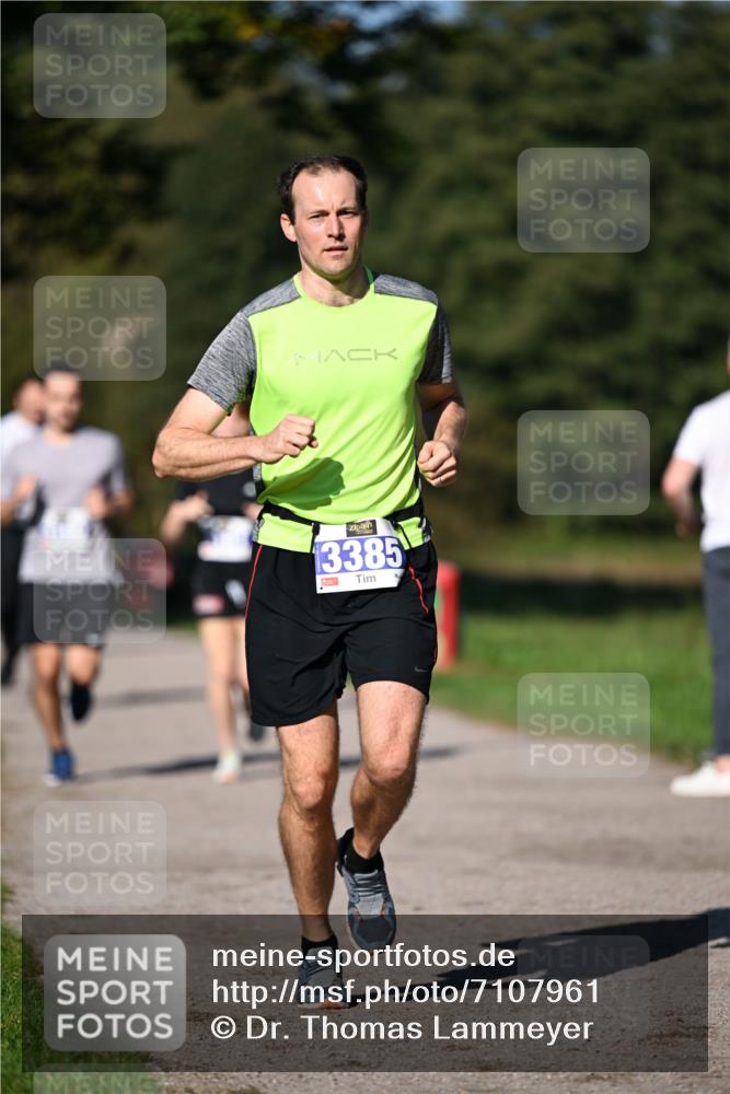 22.09.2024 - 32. Volkslauf durch das schöne Alstertal Dr. Thomas Lammeyer http://msf.ph/oto/7107961 22.09.2024 10:35:21 Laufen 3385 meine-sportfotos.de