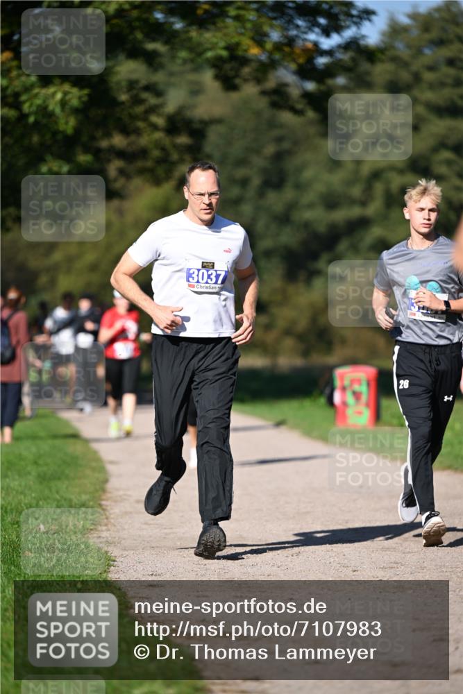 22.09.2024 - 32. Volkslauf durch das schöne Alstertal Dr. Thomas Lammeyer http://msf.ph/oto/7107983 22.09.2024 10:35:26 Laufen 3037, 1, 26 meine-sportfotos.de