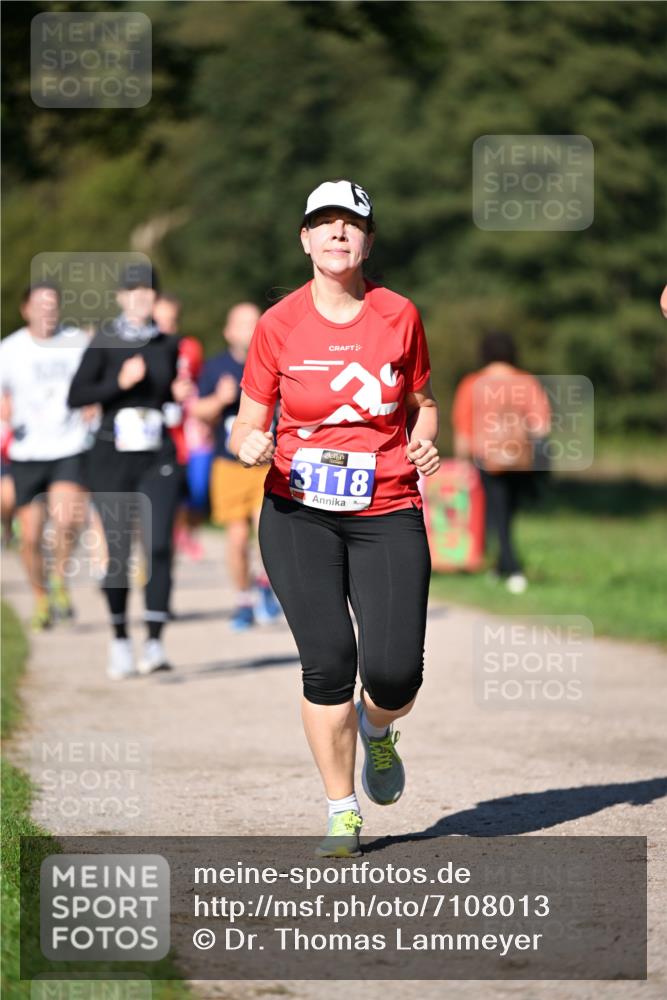 22.09.2024 - 32. Volkslauf durch das schöne Alstertal Dr. Thomas Lammeyer http://msf.ph/oto/7108013 22.09.2024 10:35:33 Laufen 3118 meine-sportfotos.de