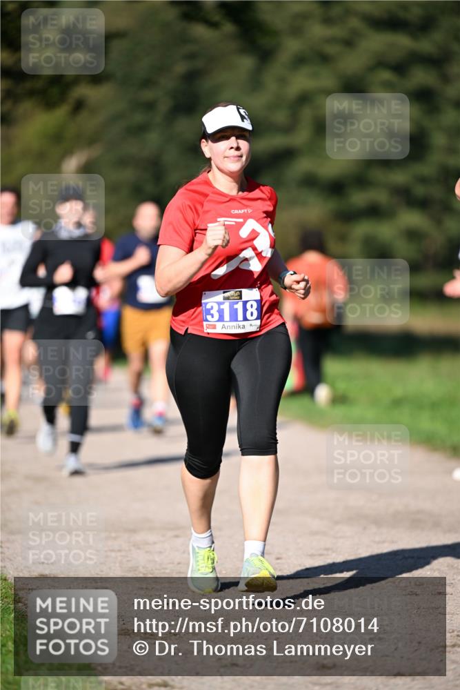 22.09.2024 - 32. Volkslauf durch das schöne Alstertal Dr. Thomas Lammeyer http://msf.ph/oto/7108014 22.09.2024 10:35:33 Laufen 3118 meine-sportfotos.de