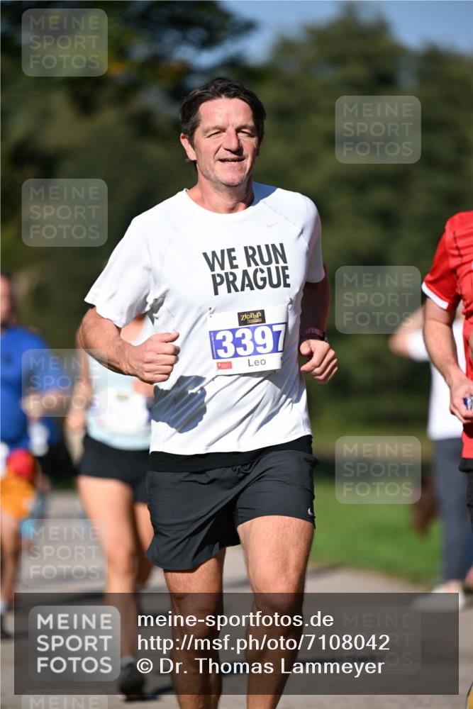 22.09.2024 - 32. Volkslauf durch das schöne Alstertal Dr. Thomas Lammeyer http://msf.ph/oto/7108042 22.09.2024 10:35:39 Laufen 3397 meine-sportfotos.de