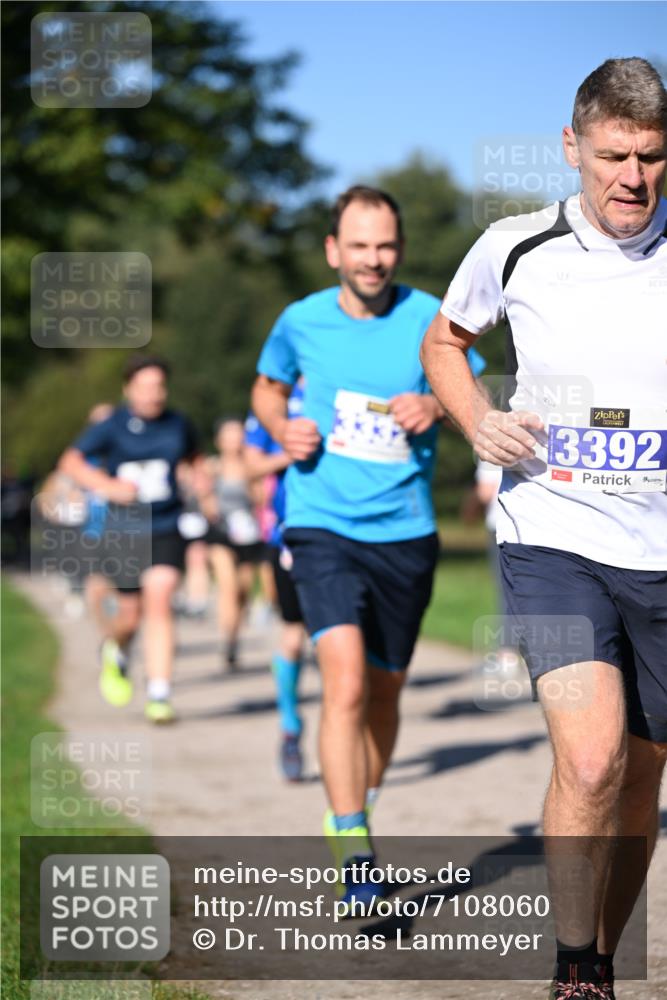 22.09.2024 - 32. Volkslauf durch das schöne Alstertal Dr. Thomas Lammeyer http://msf.ph/oto/7108060 22.09.2024 10:35:44 Laufen 3392 meine-sportfotos.de