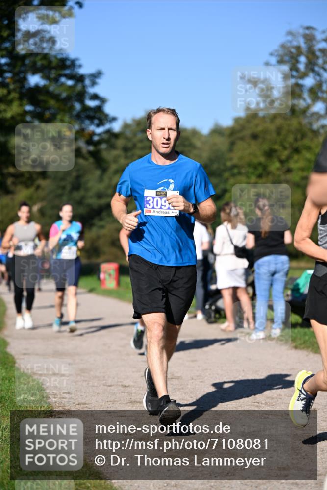 22.09.2024 - 32. Volkslauf durch das schöne Alstertal Dr. Thomas Lammeyer http://msf.ph/oto/7108081 22.09.2024 10:35:49 Laufen 309 meine-sportfotos.de