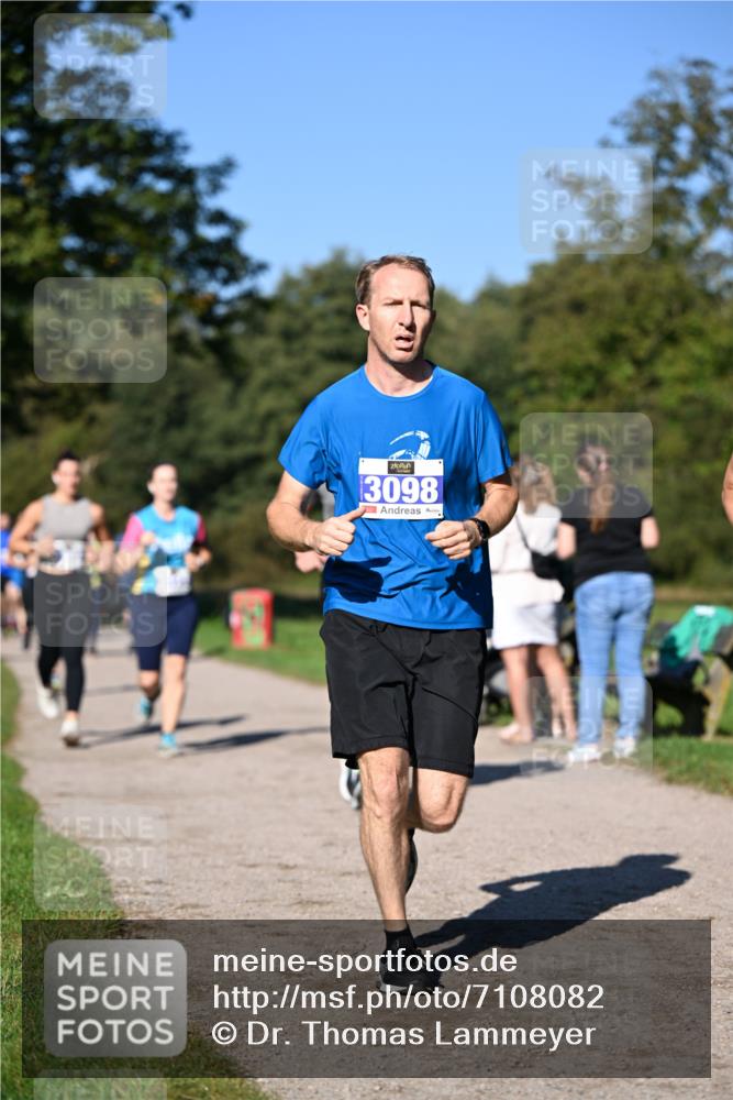 22.09.2024 - 32. Volkslauf durch das schöne Alstertal Dr. Thomas Lammeyer http://msf.ph/oto/7108082 22.09.2024 10:35:49 Laufen 3098 meine-sportfotos.de