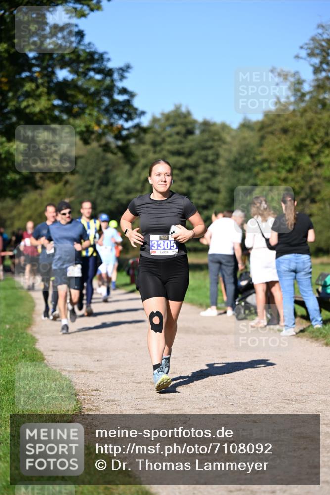 22.09.2024 - 32. Volkslauf durch das schöne Alstertal Dr. Thomas Lammeyer http://msf.ph/oto/7108092 22.09.2024 10:35:54 Laufen 3305 meine-sportfotos.de